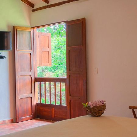 Hotel Hacienda Macedonia Barichara Eksteriør billede